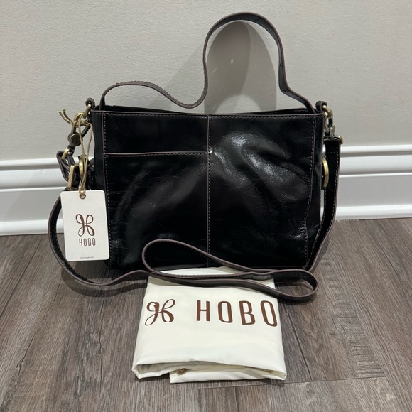 HOBO Render Crossbody Bag - Picture 2 of 13